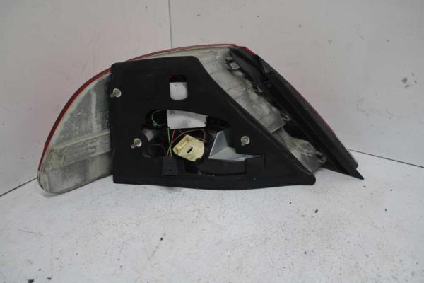 FEU ARRIERE DROIT BMW SERIE 7 E65 -04/2005 - Vue 2